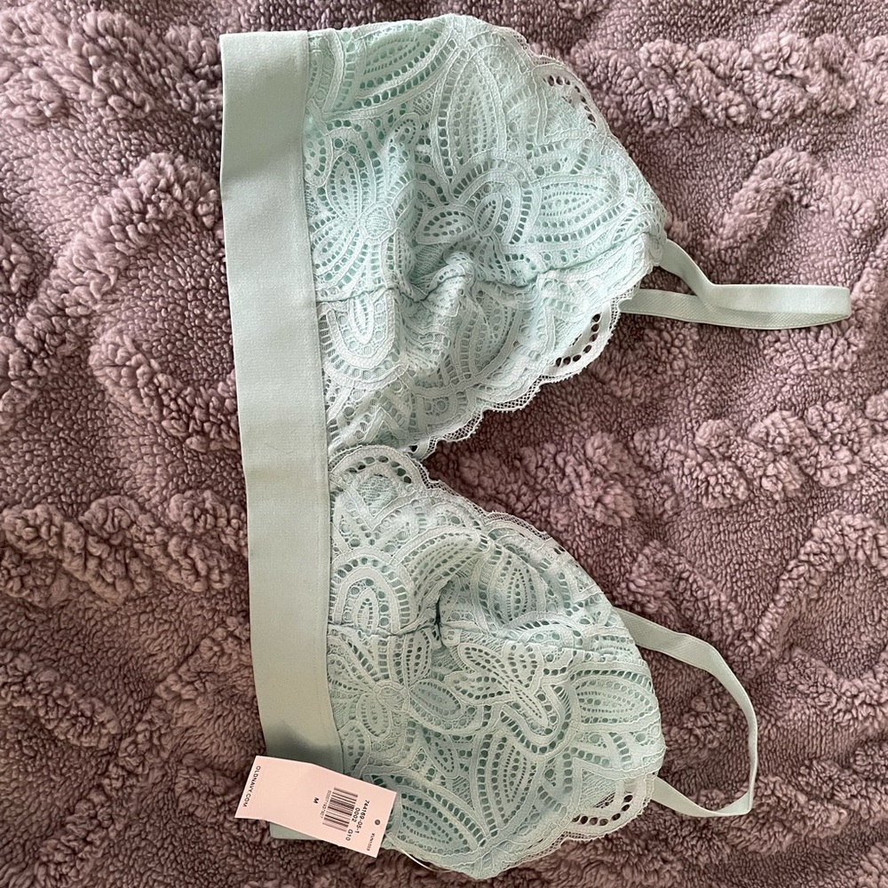 Old Navy Bralette - Size Medium - new with tags - never worn